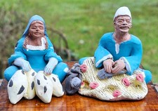 Ton Figur Paar a. dem Markt